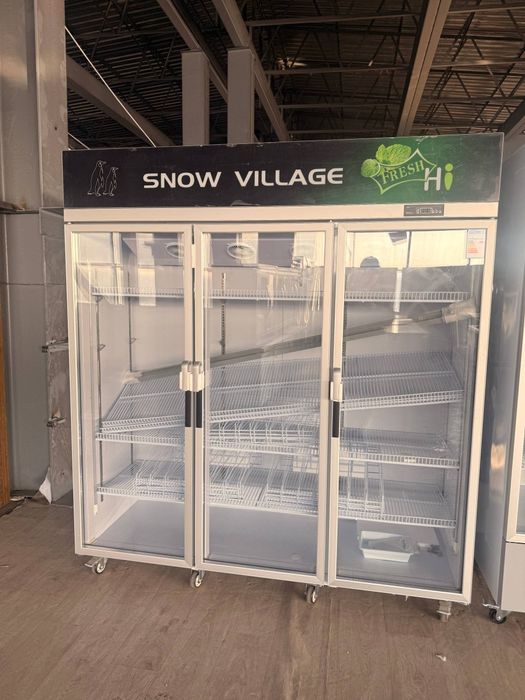 Витринный холодильный шкаф SNOW VILLAGE LC-1200FX
