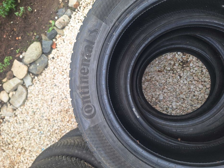 2 чифта Гуми Continental и Pirelli