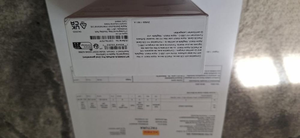 vand airpods pro second genration sigilate negociabil