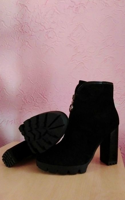 Сапожки новые, сапоги