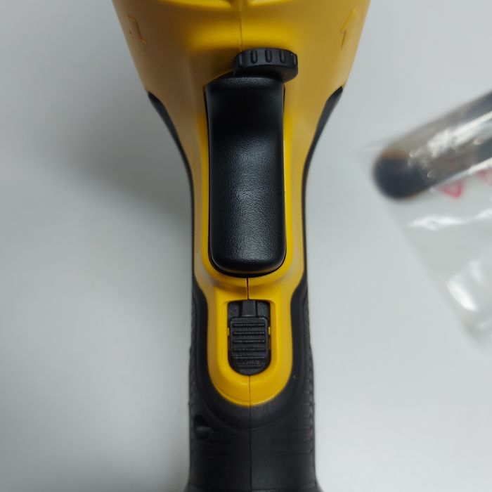 Безчетков винтоверт за гипсокартон Dewalt DCF620N