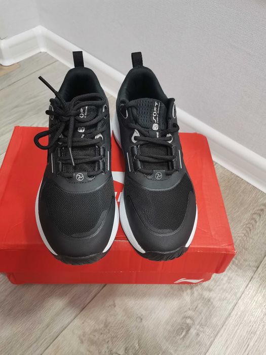 Кроссовки Lining