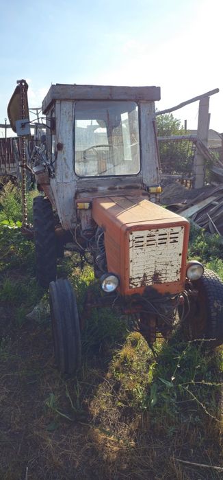 Продам тракторы МТЗ 82 и Т25