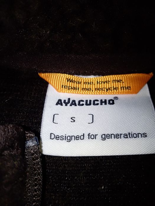 Jachete  din fleece cu lână