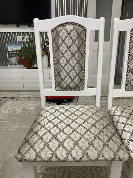 Стулья 18 шт белый и серый