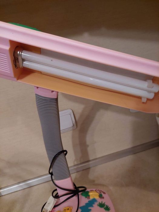 Детска настолна лампа