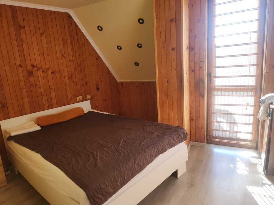 Дава се под наем Двустаен апартамент в Бургас, Център - 70 кв.м за 504.9 € - Снимка #3