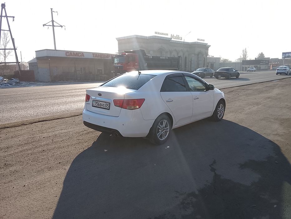 Срочно продам машину