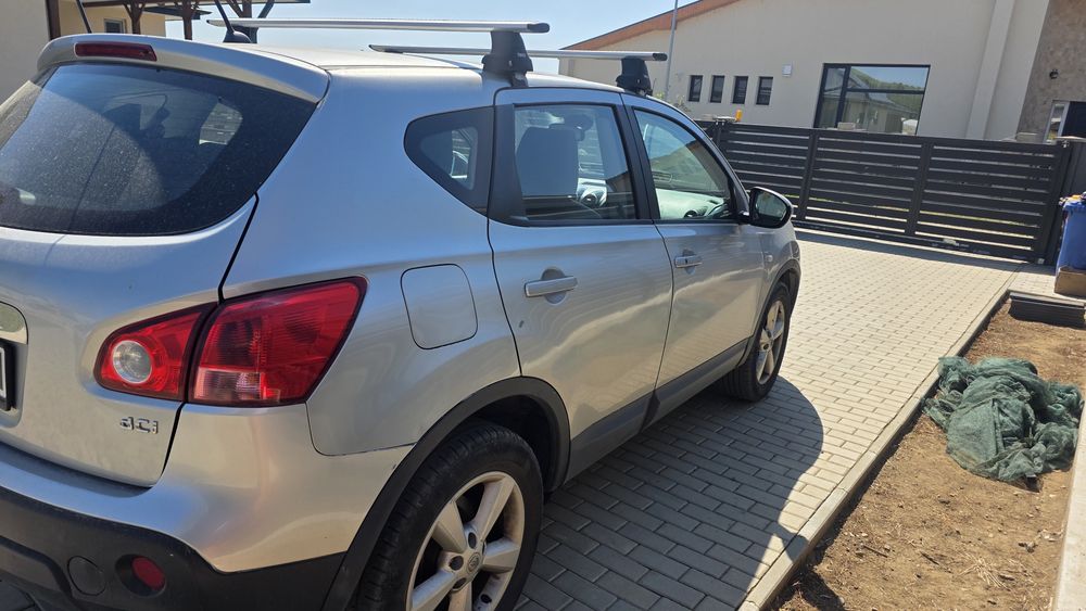 NISSAN QASHQAI 2.0 dCi automata 4x4 panoramic  piele