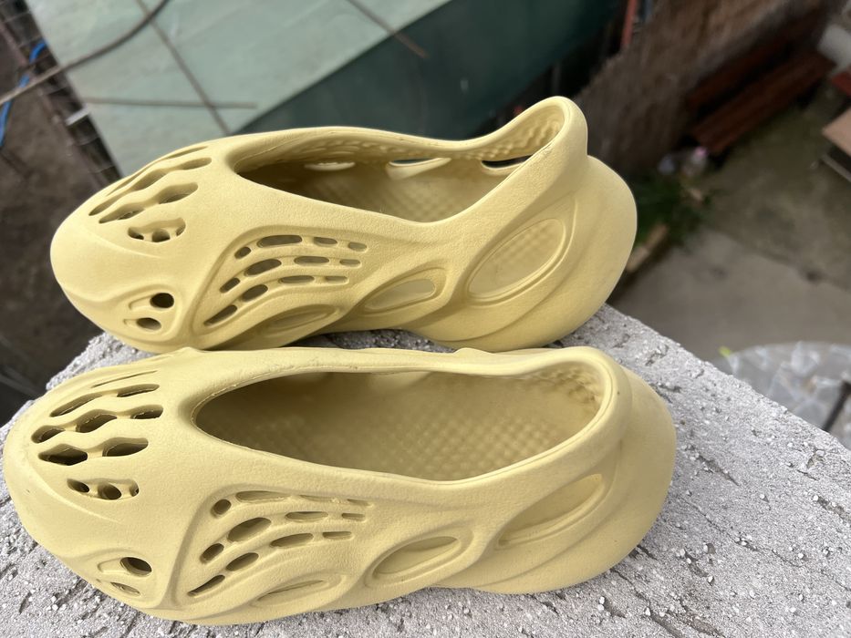 Adidas Yezzy Foam Runner 44