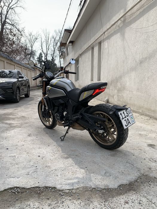 Motosikl Cf moto Clx 700