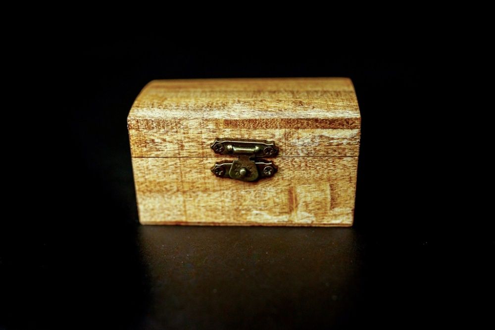 mapa usb din piele eco / cutii de lemn tip cufar - pentru stick