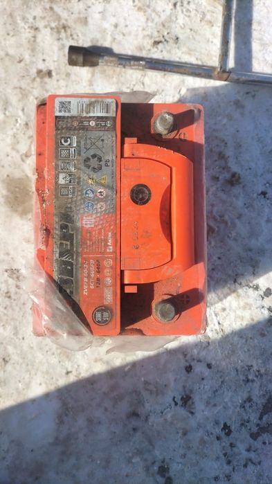 Продам, Акумолятор