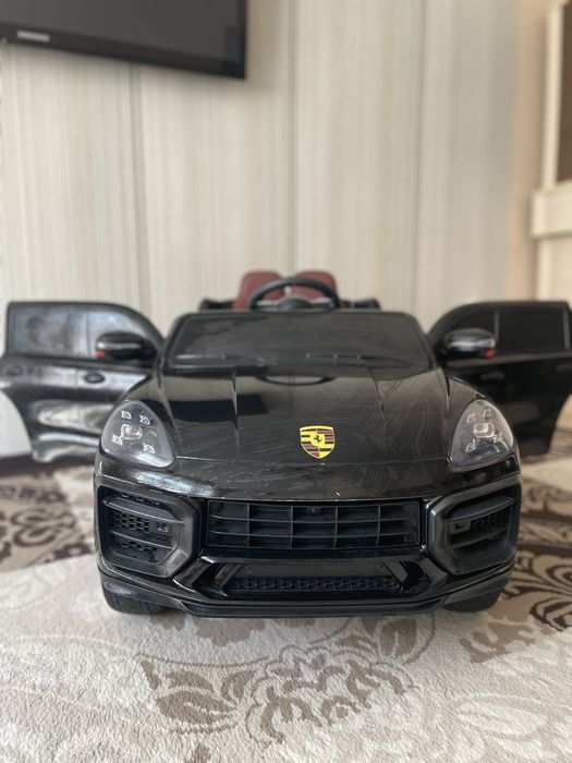 Продам детский электромобиль