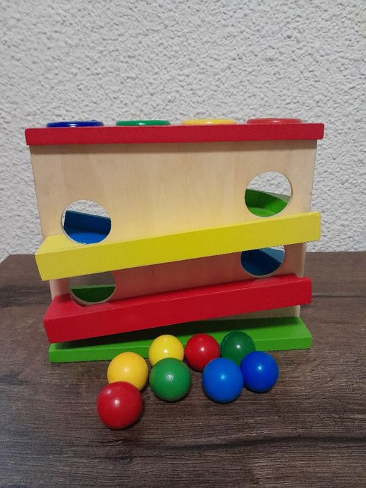 Забавна дървена играчка