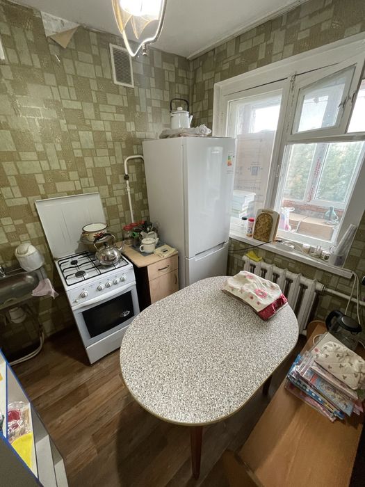 Продам 1 ком район КЖБИ