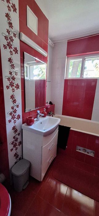 Apartament cu 2 camere Podu Ros Persoana Fizica