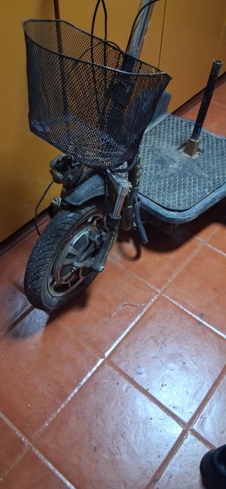 Продавам Електрическа триколка за София