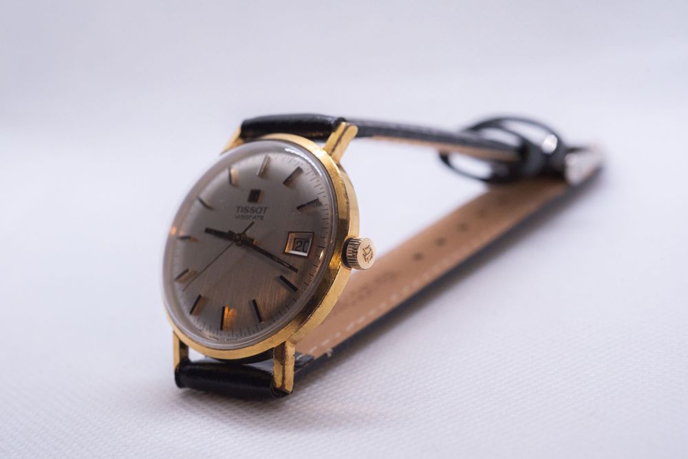 Tissot Visodate Vintage Swiss Made – Suflat cu Aur, Recent Servisat