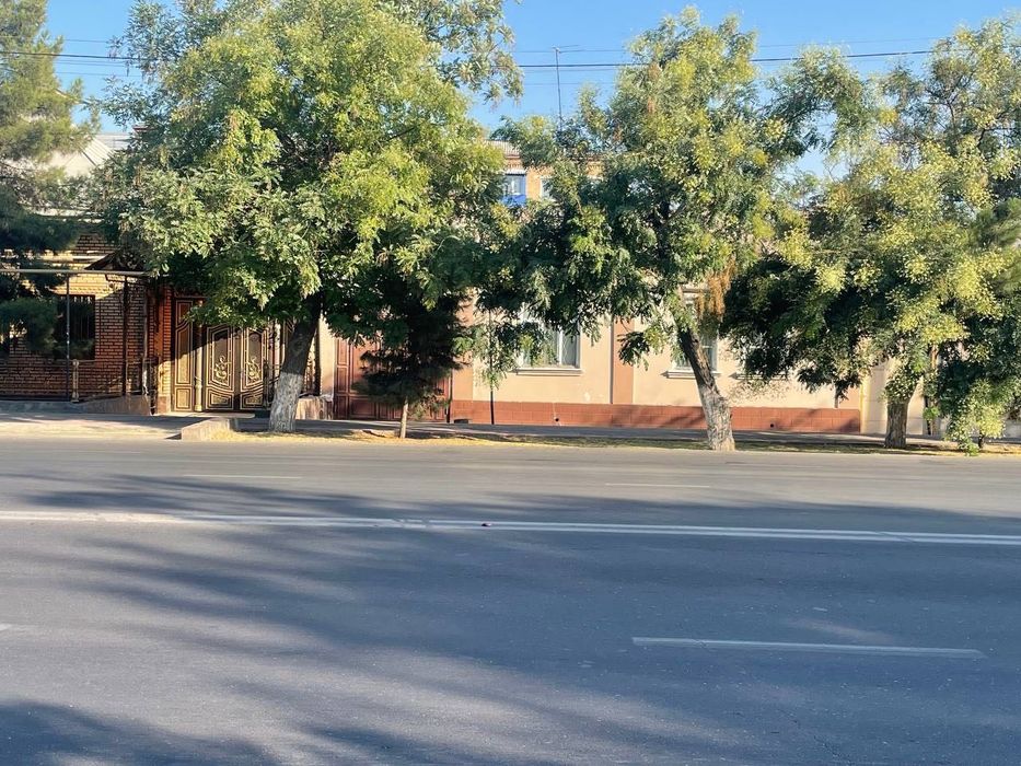 Частный дом, Римовый базар, у дороги