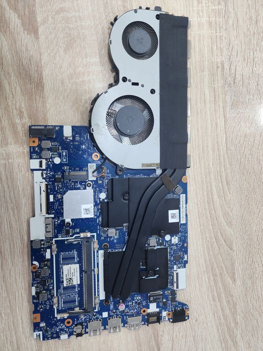 Gaming noutbug plata arzon narxda