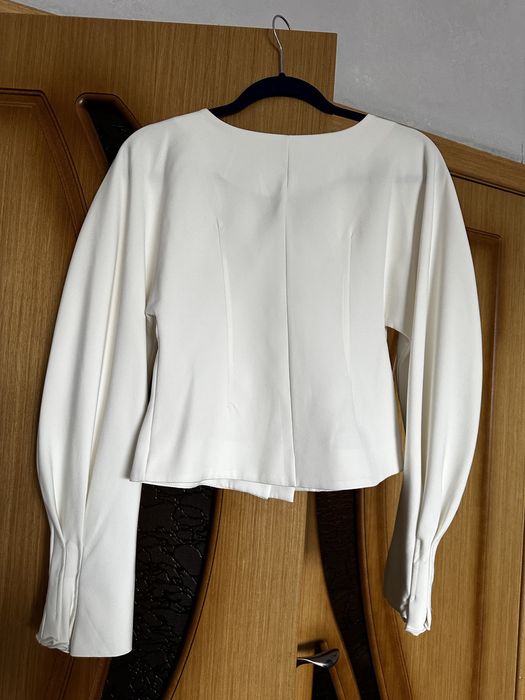 Блузка женская белая