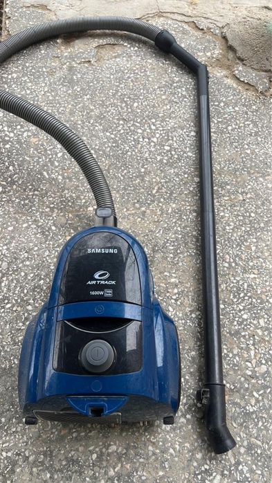 Пылесос самсунг.