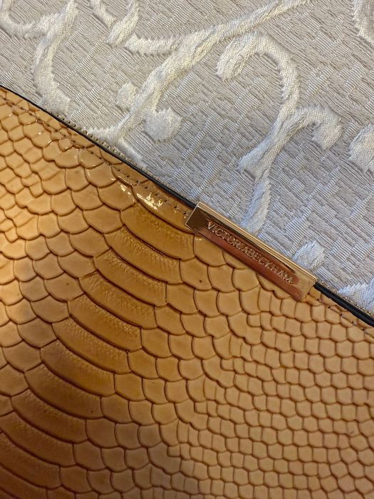 Дамска чанта на Victoria Beckham