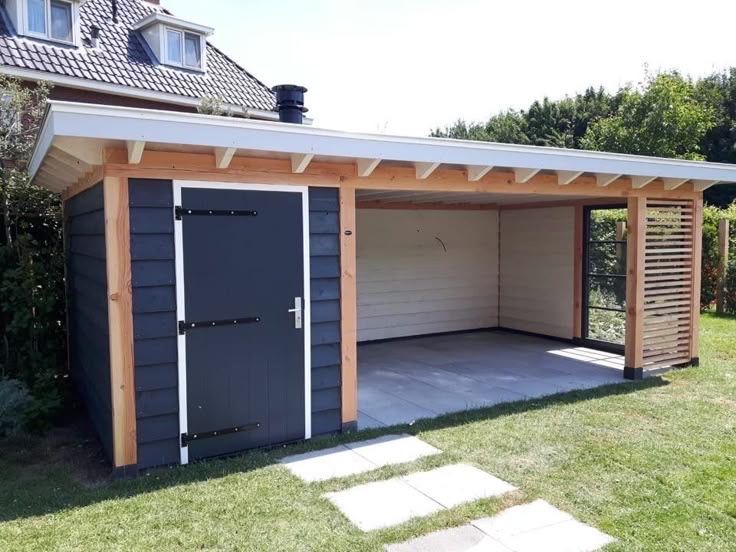 Vand foisor din lemn la gata