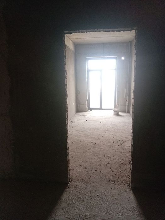 Обу хает 2/4/12 квартира сотилади. 54.03 квадрат. Нархи 55500 .