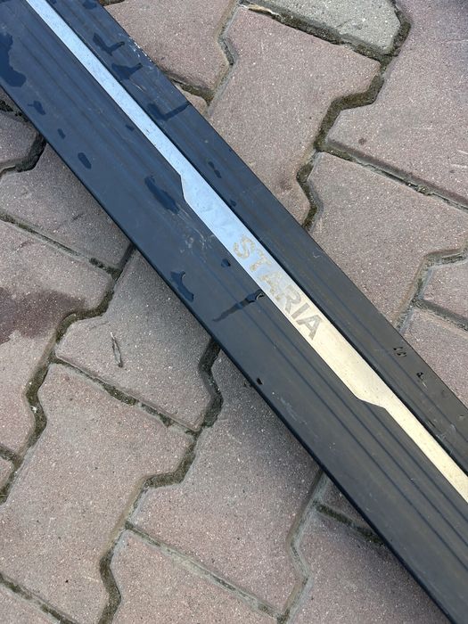 Хуиндай стария  подножки
