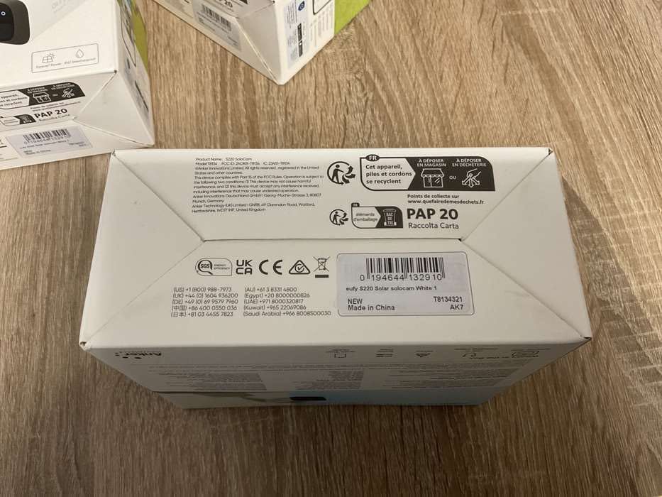 Camera de supraveghere eufy SoloCam S220,, Wireless, Panou Solar