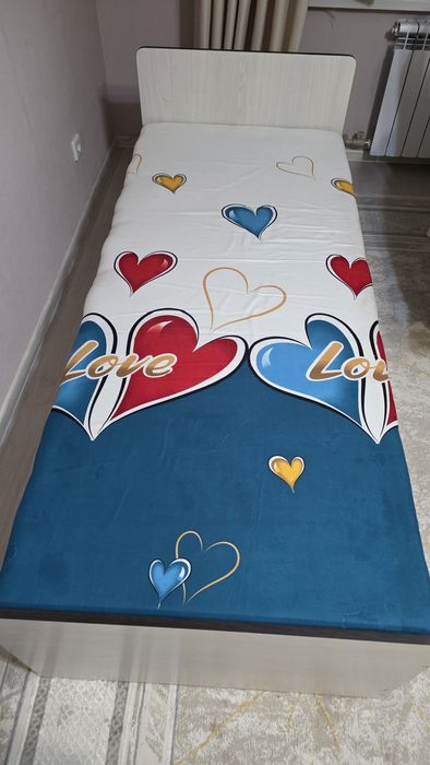 Бір кісілік кровать