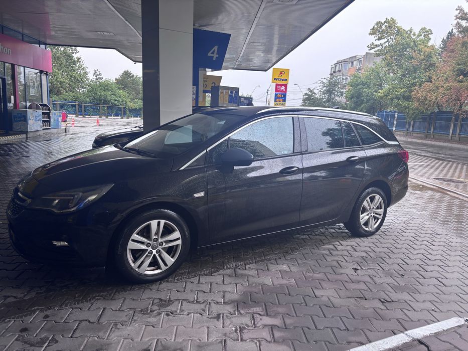 Opel astra k 2017