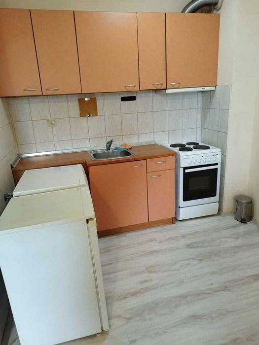 Дава се под наем Едностаен апартамент в София, Център - 40 кв.м за 440 € - Снимка #3