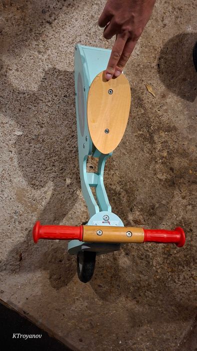 Детски дървен баланс скутер