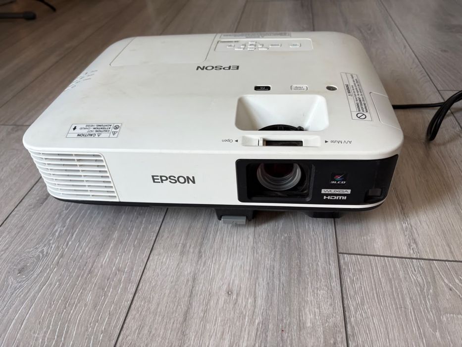 Профессиональный Проектор Epson EB-1980WU