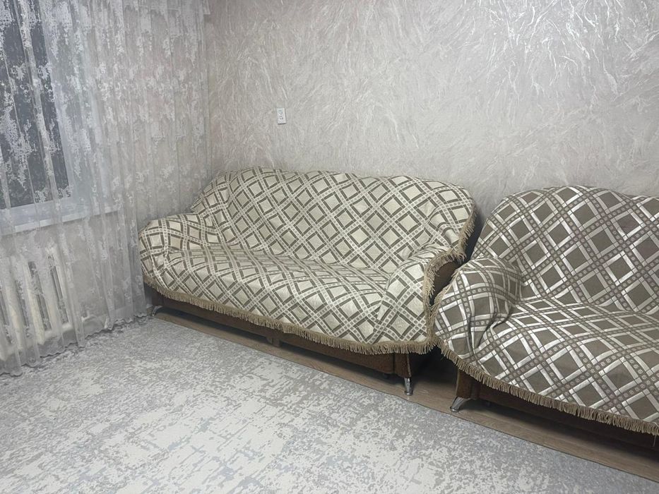 Диван двойка в отличном состоянии