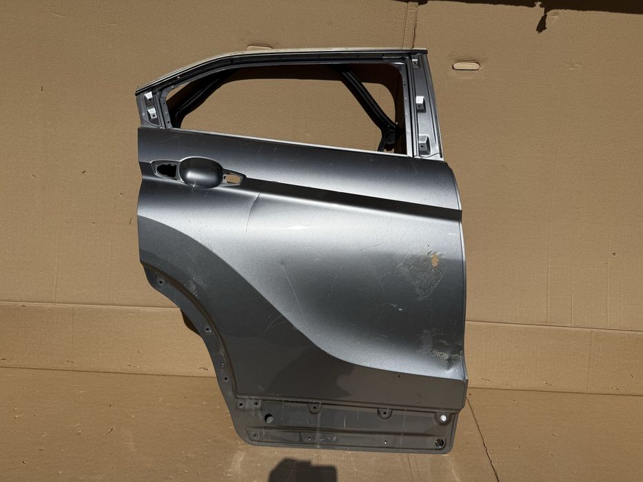 Врата Mitsubishi Eclipse Cross 2017-2023