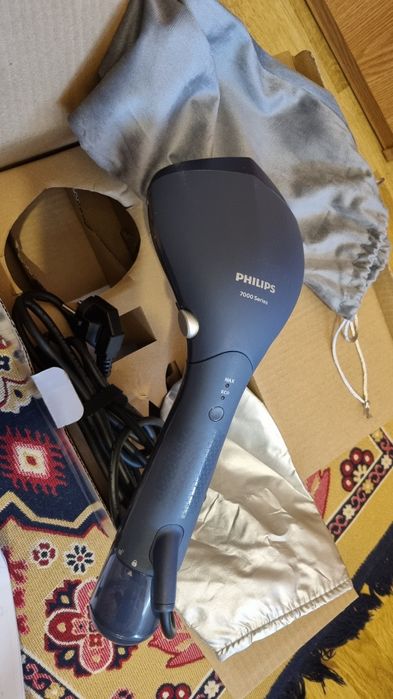 Aparata de calcat vertical potabil philips  sth7020 seria 7000