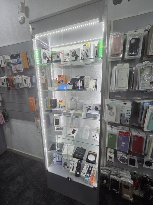 Оборудване за магазин.Витрини , Шкафове.Пана.Четете описанието моля!