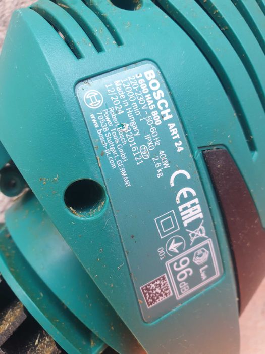 Тример за трева BOSCH ART 24 400 W , Дефектен, за Части или за Ремонт