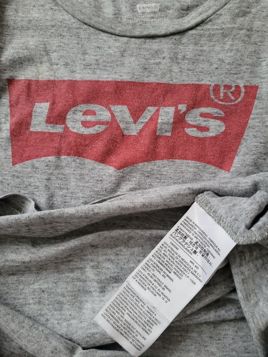 Tricou Levis marime oversize Xs -M