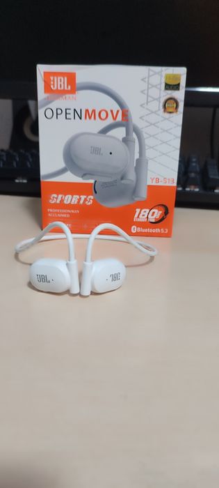 Наушники  JBL с зарядкой