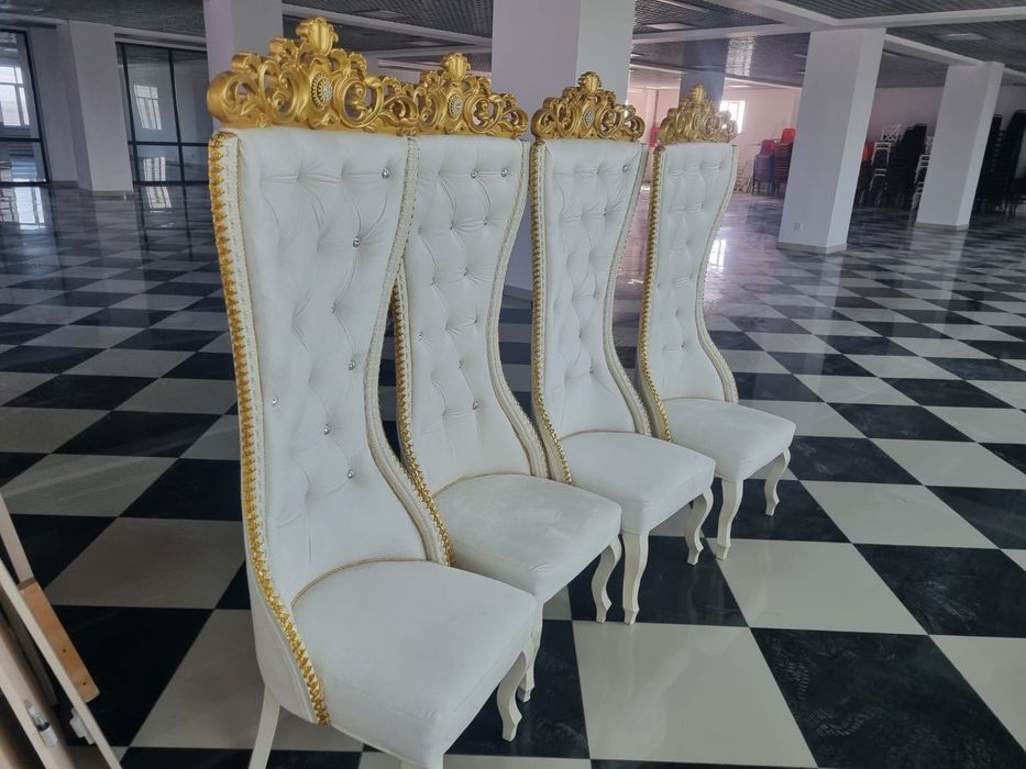 Продам стулья большие