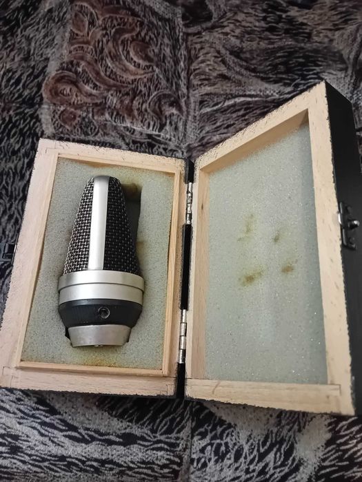 Кондензаторен микрофон RFT(Neumann)