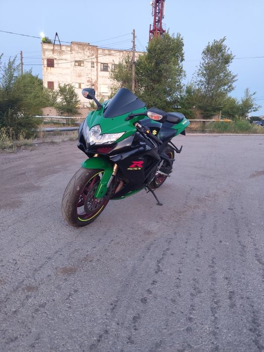 Продам Suzuki GSXR 600