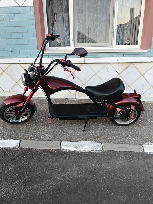 Scuter electric fara acte