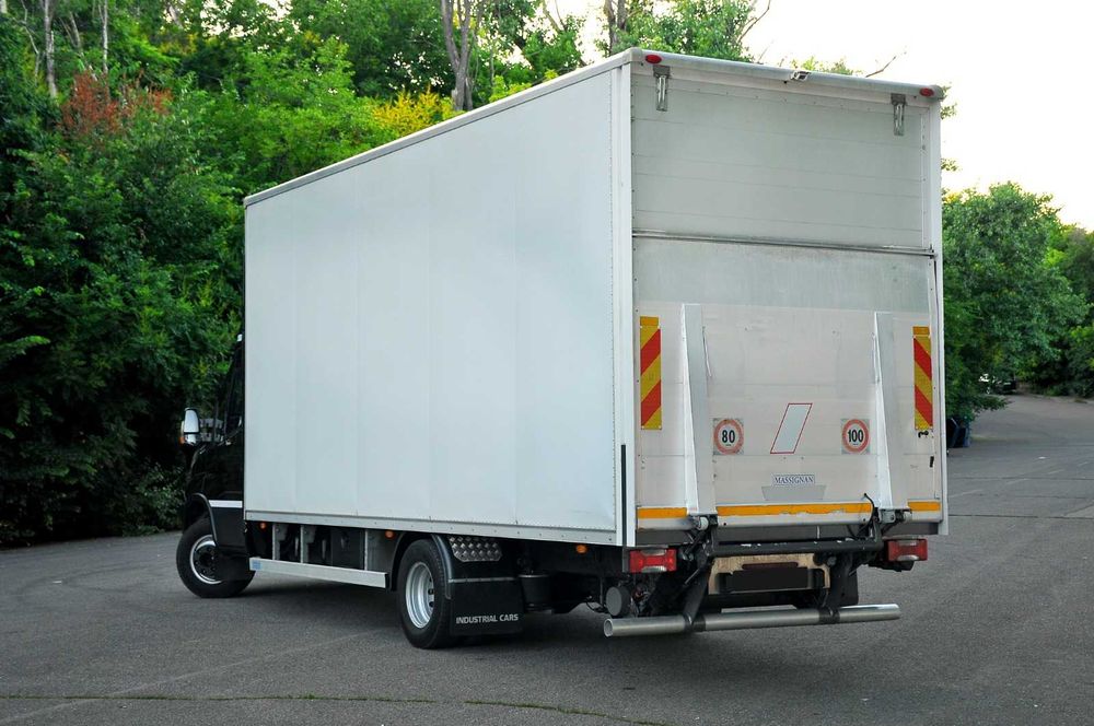IVECO Daily 65C210 2017 3.0HPi 210 CP E6 CutieAut Hi-Matic 8 trepte clima navi, cason 6.20 m cat. C recent adus Italia