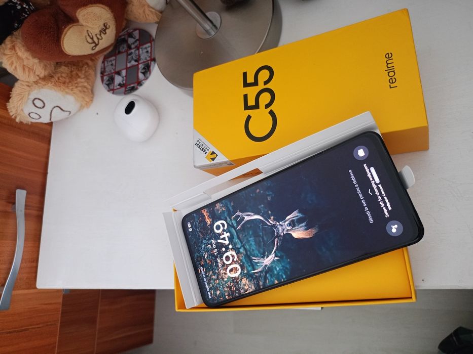 Vând telefon Realme C 55, 8+8 GB RAM,256GB memorie internă,nou la cuti